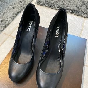 Chunky black bongo heels